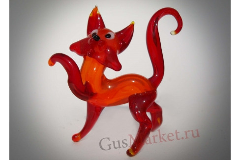 Кот заискивающий